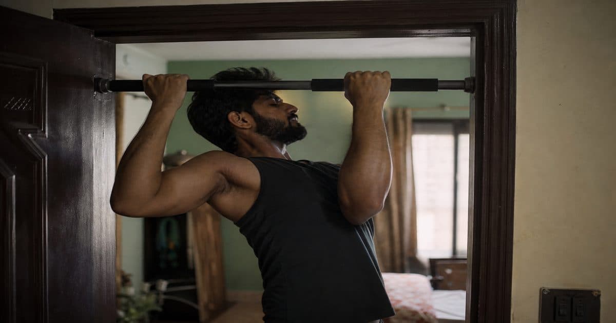 30-Day Pull-Up Challenge at Home (Door Gym Plan Pakistan)
